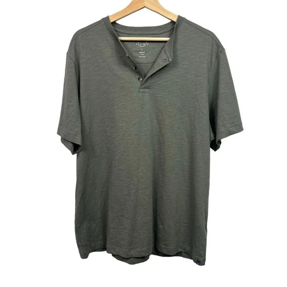 Even Tide Henley Shirt MENS Size L Short Sleeve Cotton Gray Green NWT - Picture 1 of 6